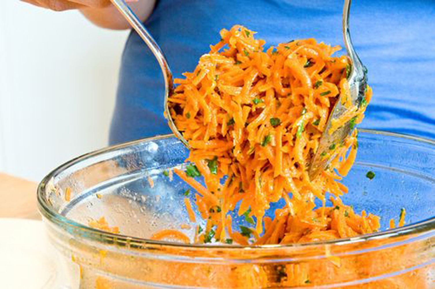 https://www.onceuponachef.com/images/2009/07/French-Grated-Carrot-Salad-1.jpg