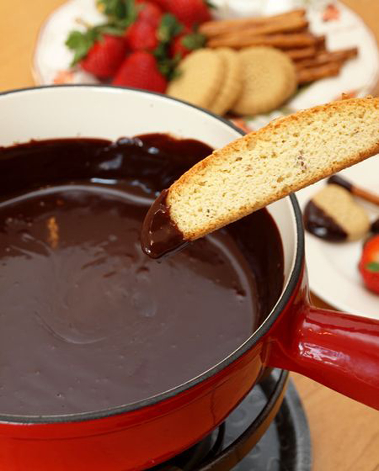Easy Chocolate Fondue Recipe - How To Make Chocolate Fondue