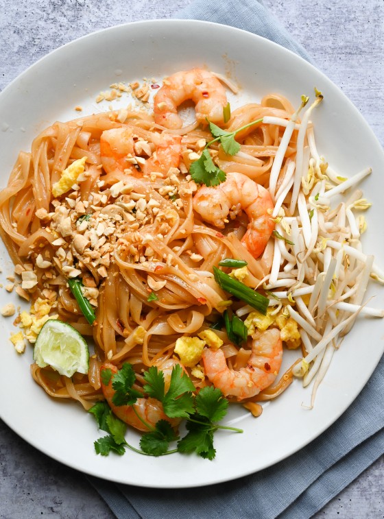 Pad Thai with shrimp on a plate.