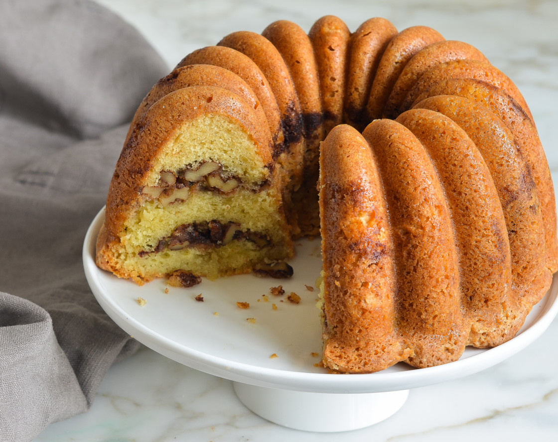 sour cream coffee cake