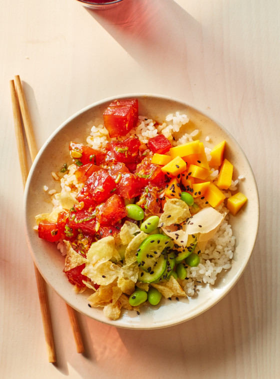 Colorful tuna poke bowl.