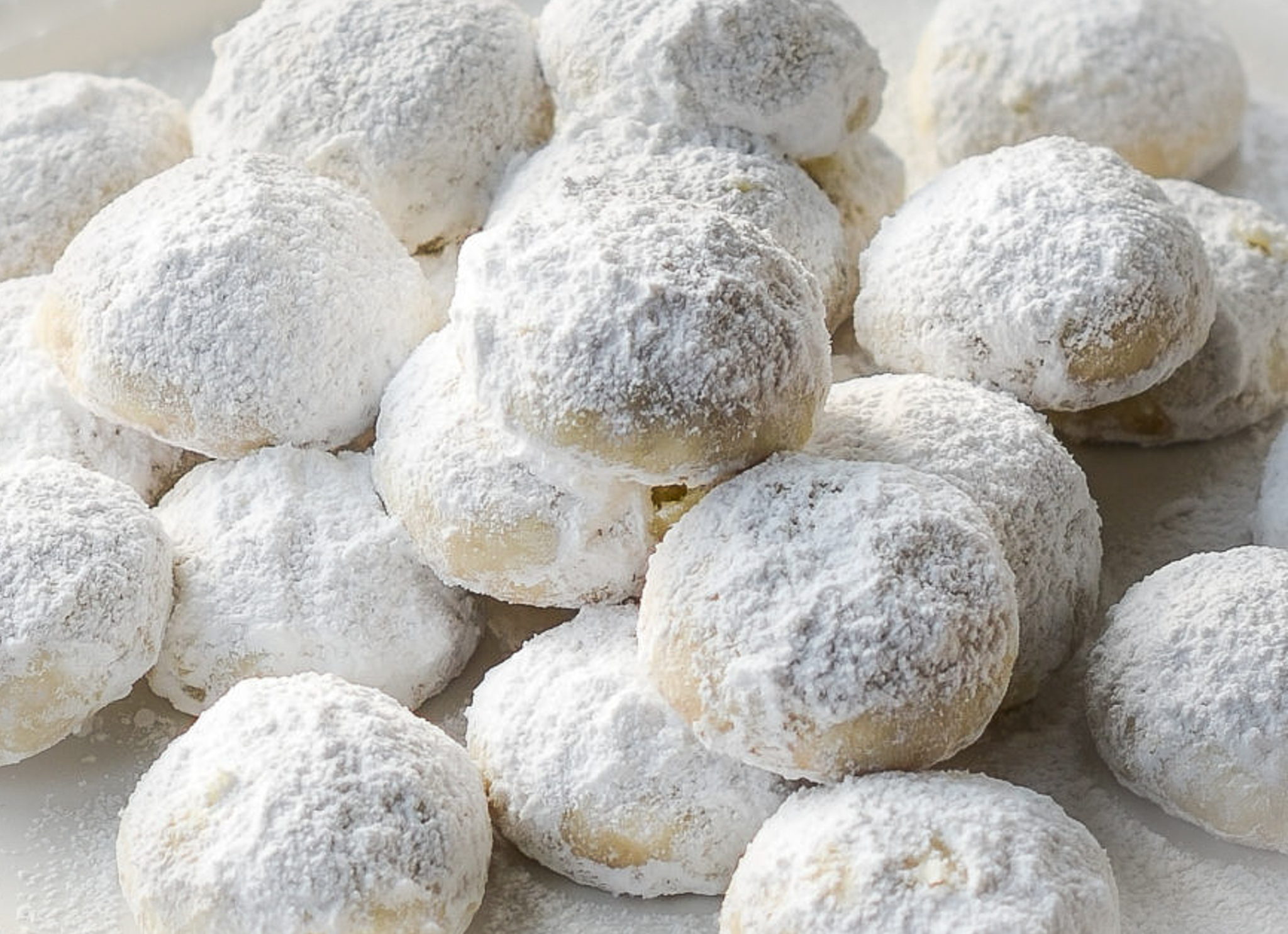 https://www.onceuponachef.com/images/2019/04/mexican-wedding-cookies-with-coconut-and-lime.jpg