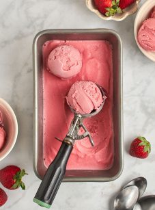 strawberry frozen yogurt with scooper