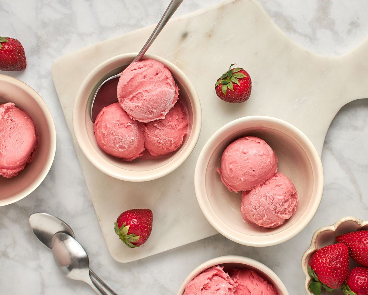 bowls of strawberry frozen yogurt