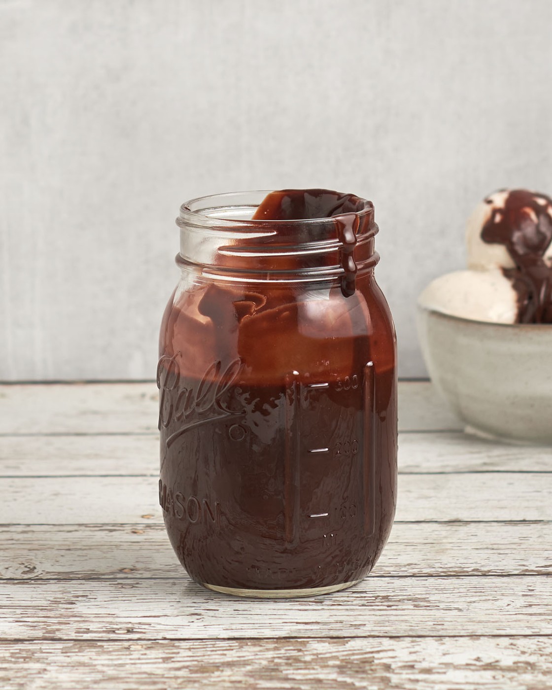 jar of hot fudge sauce