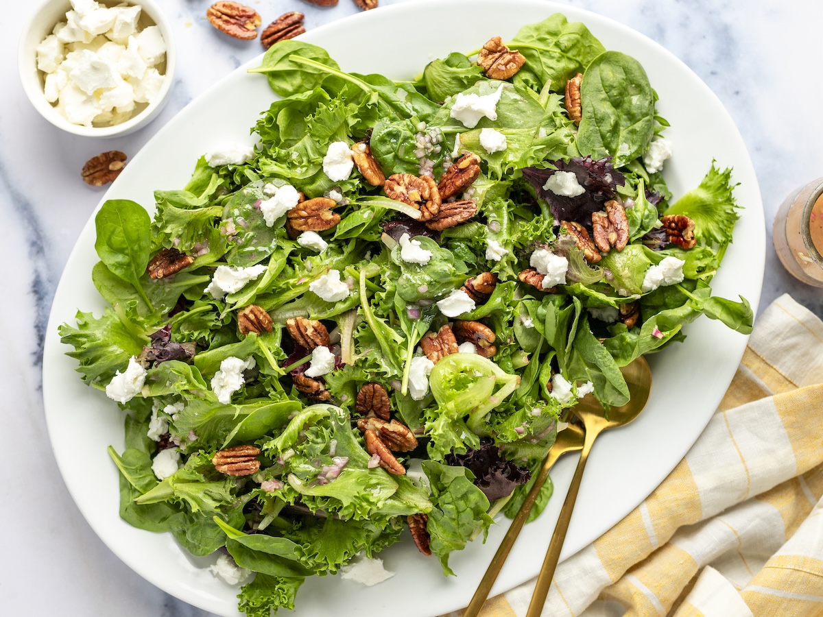 Green Salad with Goat Cheese, Maple-Glazed Pecans & Maple Dijon Vinaigrette with Striped Linen Napkin