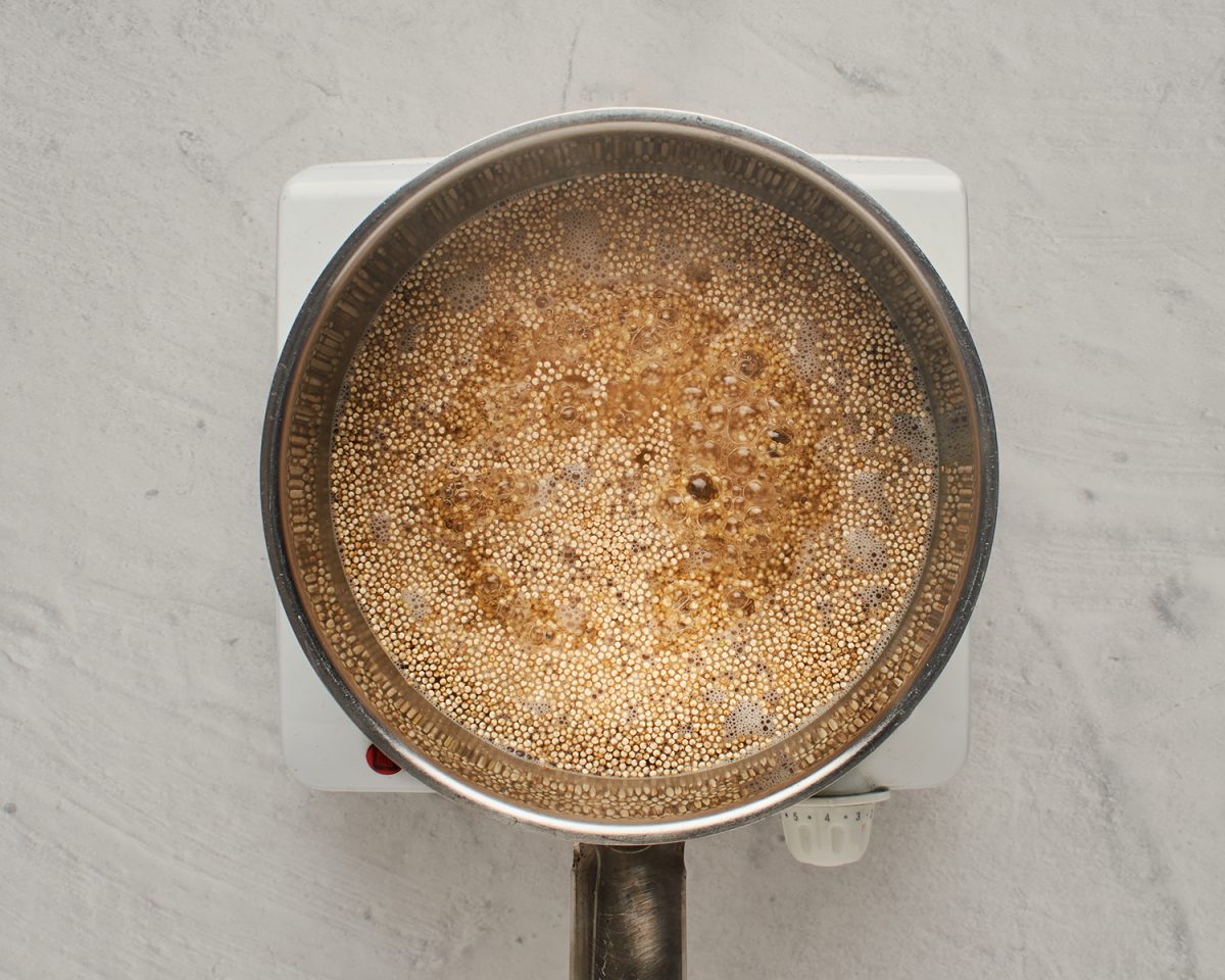 cooking quinoa in pot